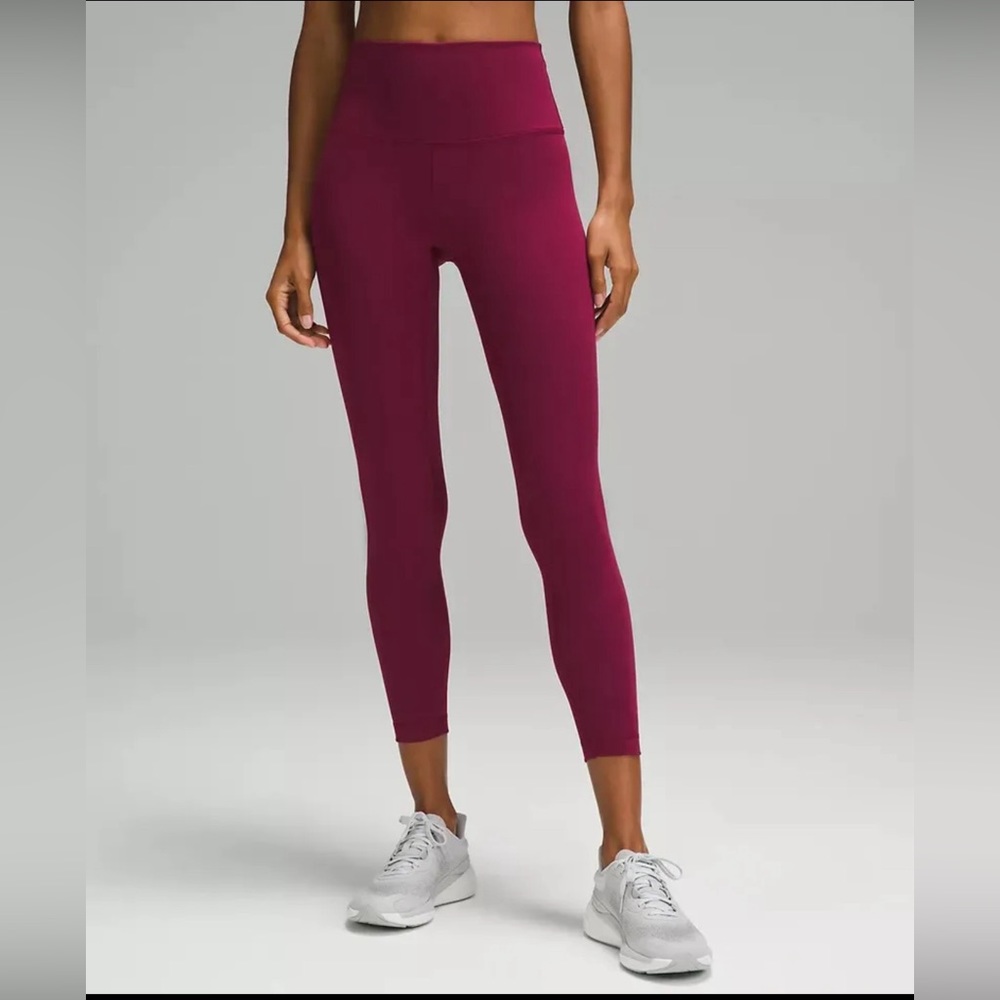 Lululemon Wunder Train 25” Leggings Sz 8